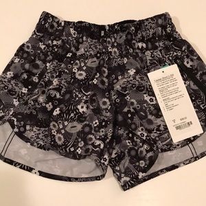 NWT Seawheeze Tracker shorts size 6